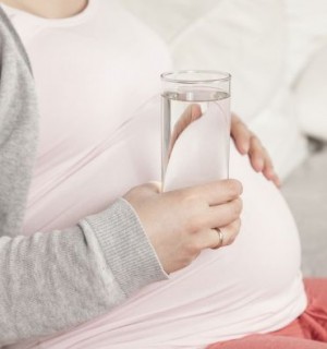 Հանքային ջրի օգտակարությունն ու վնասակարությունը հղիության ընթացքում
